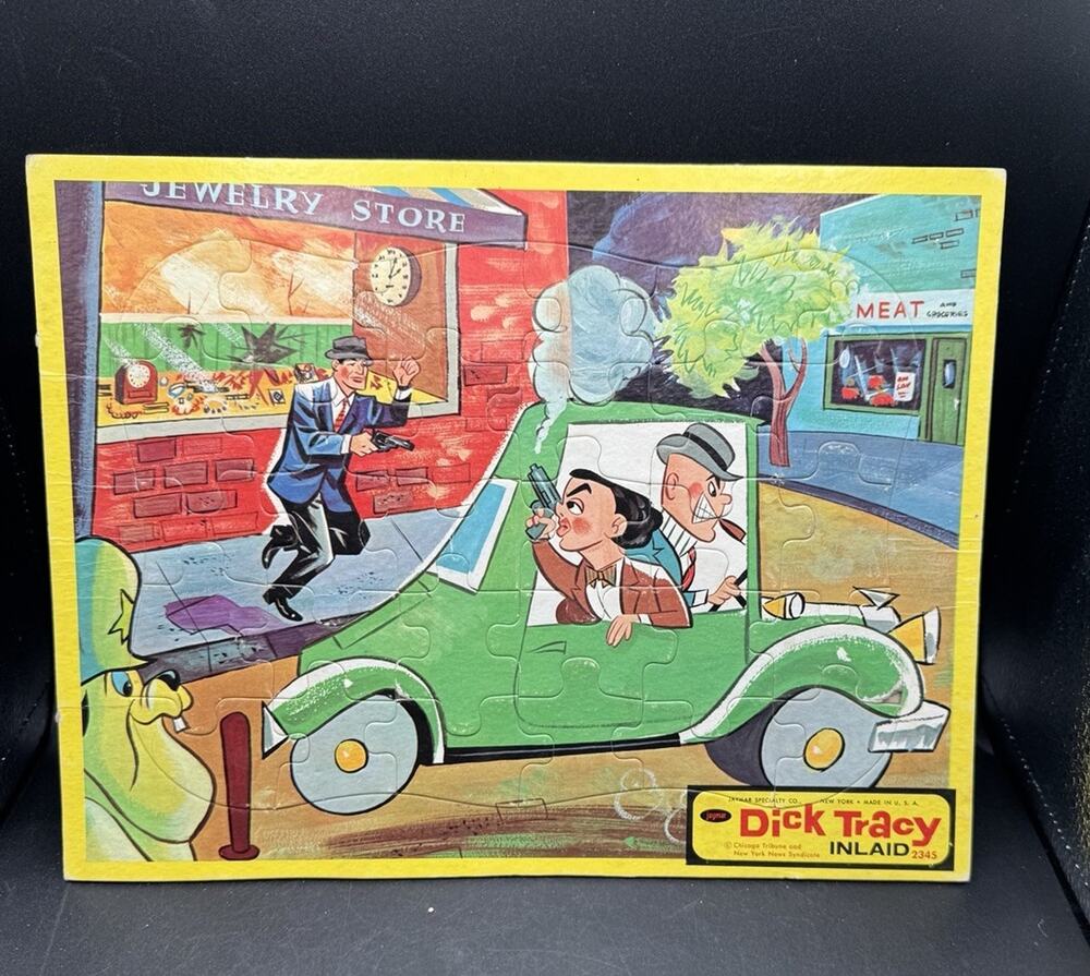 Vintage 1960’s Dick Tracy Inlaid Puzzle for Children by Jaymar 11 x 14 EUC